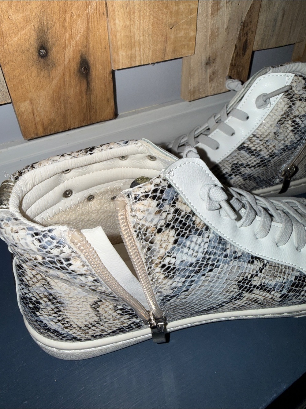 Vintage Havana White, Gray & Snake-Print High-Top Sneakers with Star Studs - Picture 2 of 9